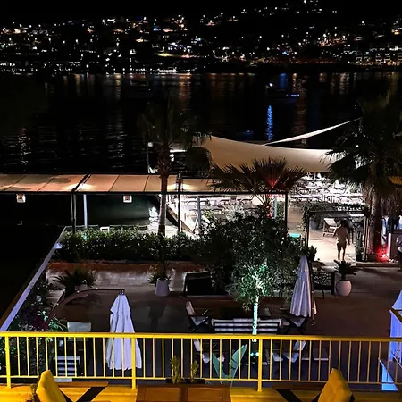 Hotel Casamia 3*
